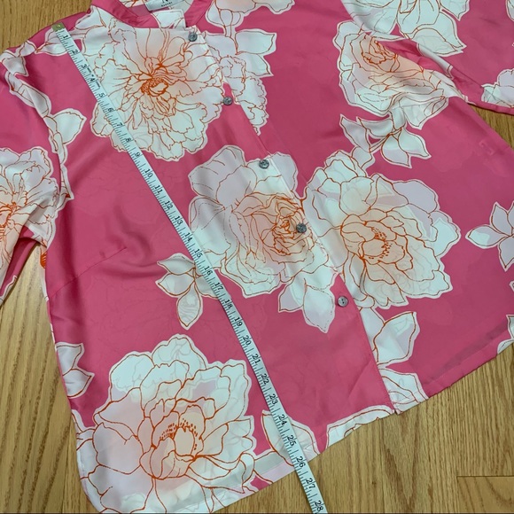 Natori Floral Blouse - Picture 8 of 9